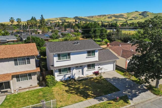 411 Grey Ghost Avenue, San Jose, CA 95111