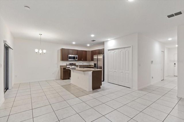 1200 WAHNETA DRIVE, Kissimmee, FL 34759