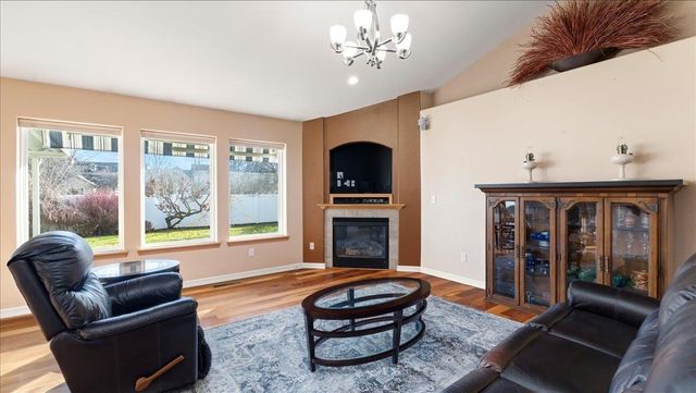 3719 S Virginia Ln, Spokane Valley, WA 99206