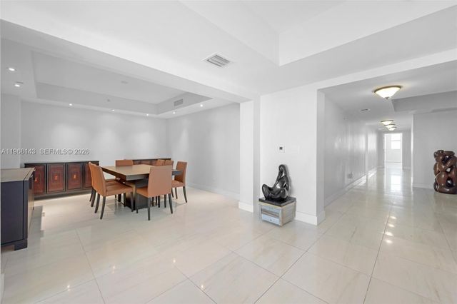 3301 NE 183 Street 2209, Aventura, FL 33160