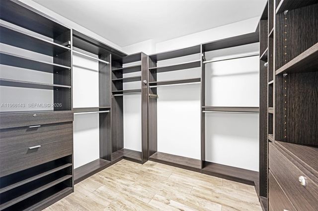 3301 NE 183 Street 2209, Aventura, FL 33160