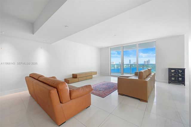 3301 NE 183 Street 2209, Aventura, FL 33160