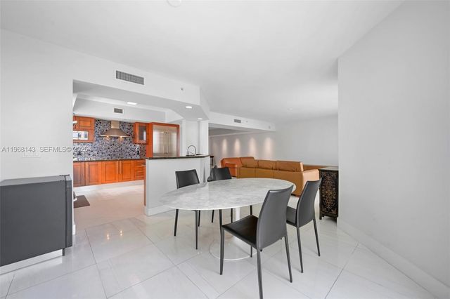 3301 NE 183 Street 2209, Aventura, FL 33160