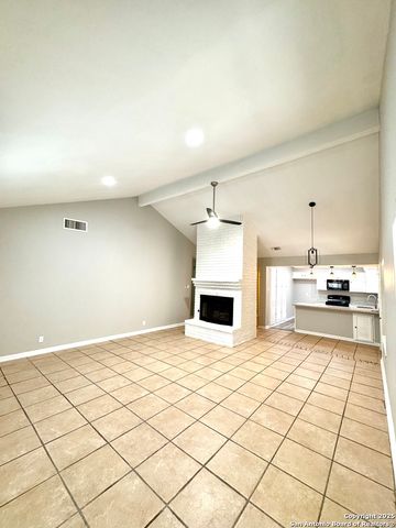 663 Fern Meadow, Universal City, TX 78148