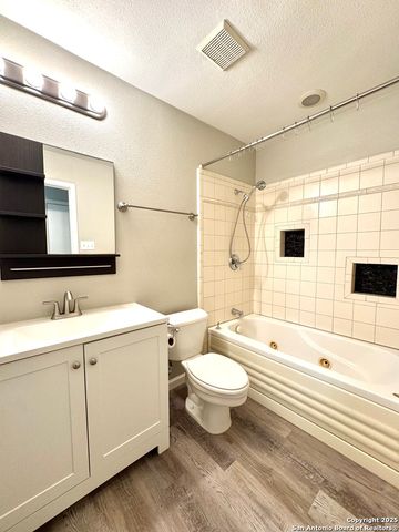 663 Fern Meadow, Universal City, TX 78148