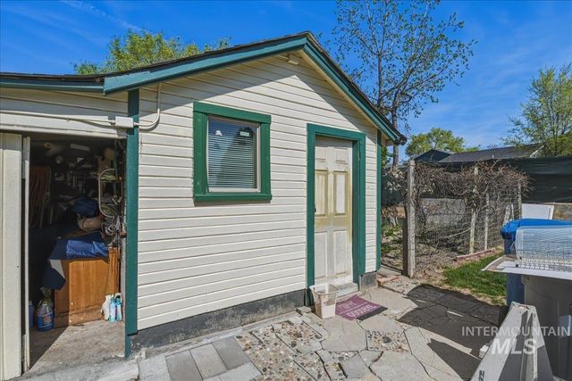 507 18th Avenue N, Nampa, ID 83687