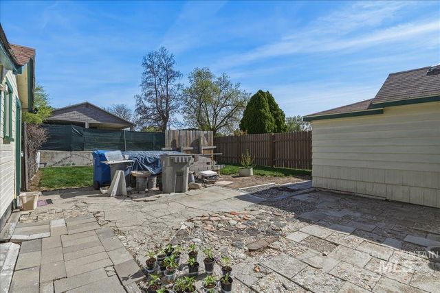 507 18th Avenue N, Nampa, ID 83687