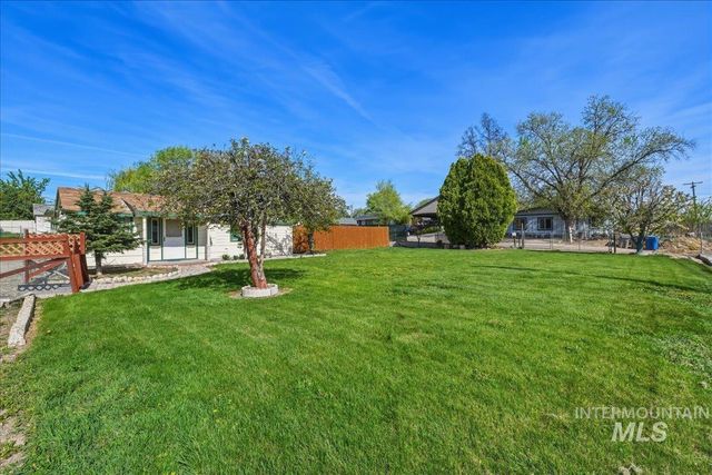 507 18th Avenue N, Nampa, ID 83687