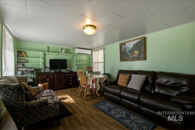 507 18th Avenue N, Nampa, ID 83687