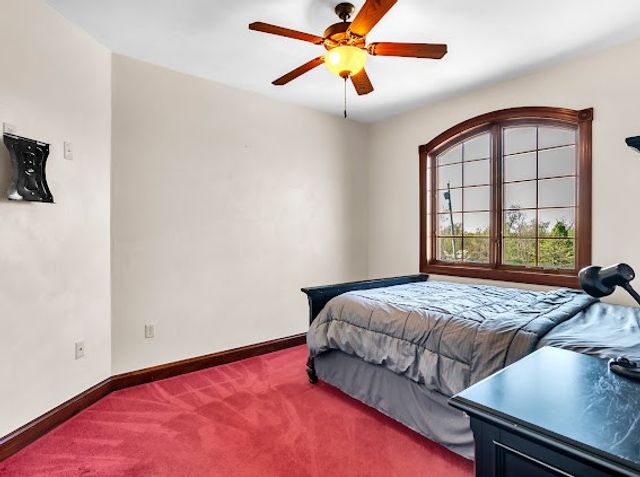 1203 Clark St, White Oak, PA 15131