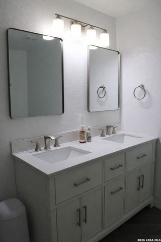 6338 Austin valley, San Antonio, TX 78242