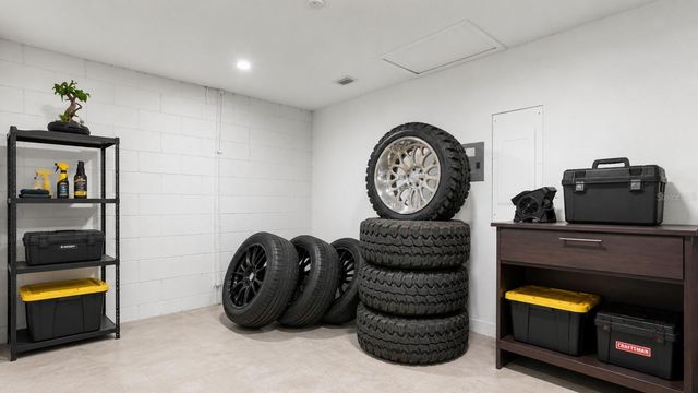 1426 ELLEN LANE, Apopka, FL 32712