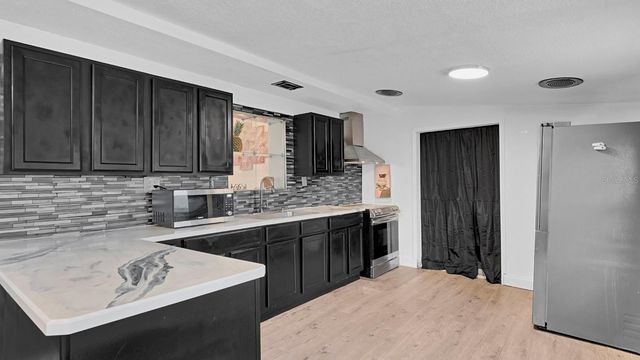 1426 ELLEN LANE, Apopka, FL 32712