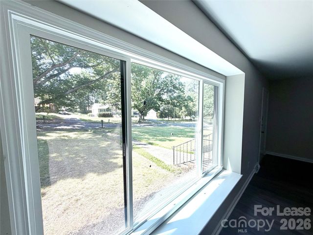 701 Archdale Drive, Charlotte, NC 28217