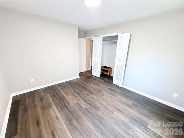 701 Archdale Drive, Charlotte, NC 28217