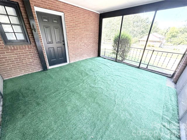 701 Archdale Drive, Charlotte, NC 28217