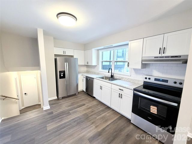 701 Archdale Drive, Charlotte, NC 28217