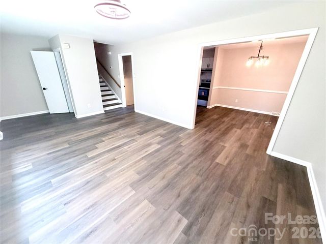 701 Archdale Drive, Charlotte, NC 28217