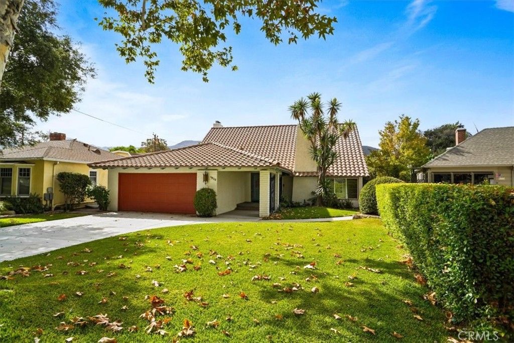 Image 1 of property listing at 1925 W Parkside, Burbank, CA 91506