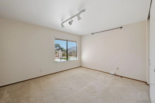 3249 Pleasant View Ln, Jamul, CA 91935