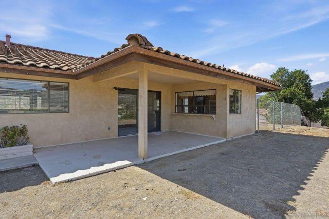 3249 Pleasant View Ln, Jamul, CA 91935