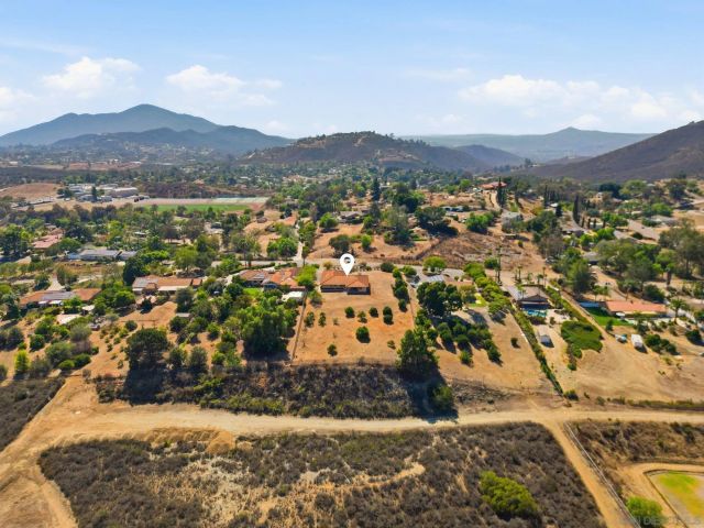3249 Pleasant View Ln, Jamul, CA 91935