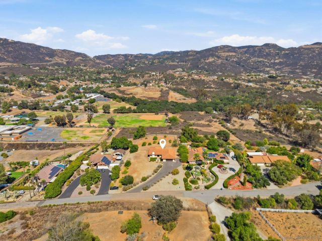 3249 Pleasant View Ln, Jamul, CA 91935