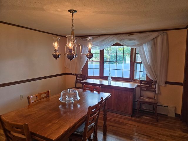 14 Ridgewood Circle, Lawrence, MA 01843