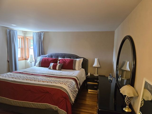 14 Ridgewood Circle, Lawrence, MA 01843