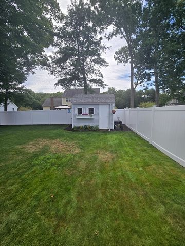 14 Ridgewood Circle, Lawrence, MA 01843