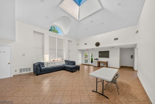 121 Country Club-10 10, Union Twp., NJ 07083