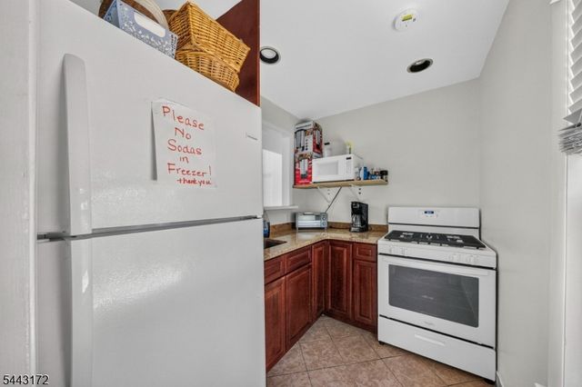 121 Country Club-10 10, Union Twp., NJ 07083