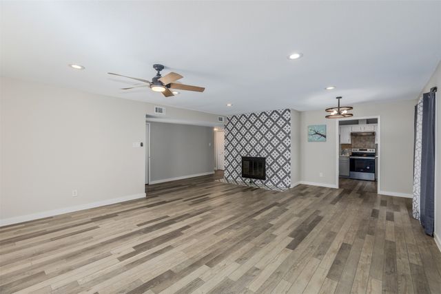1742 Delaford Drive, Carrollton, TX 75007