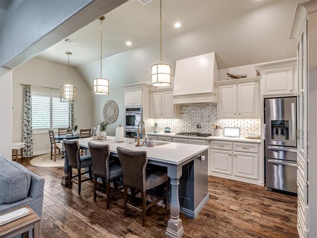 2417 Semillon Way, Edmond, OK 73012
