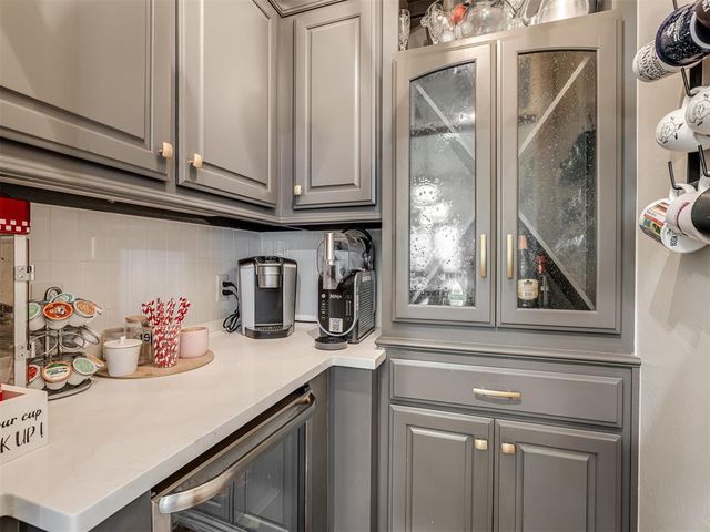2417 Semillon Way, Edmond, OK 73012