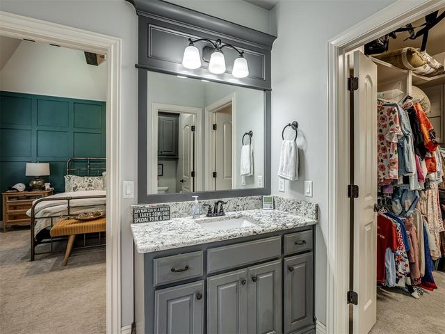 2417 Semillon Way, Edmond, OK 73012