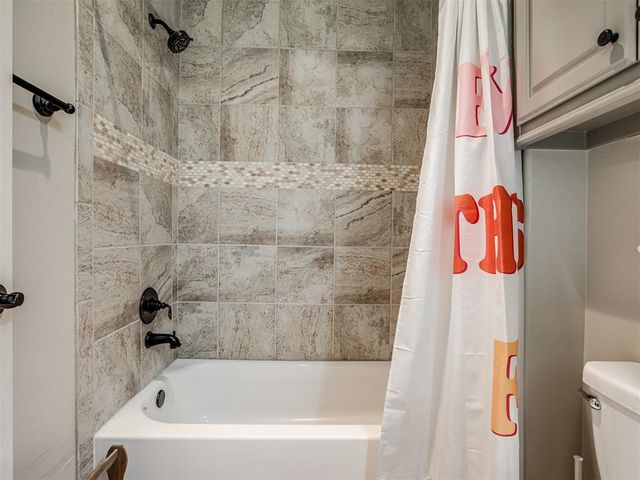 2417 Semillon Way, Edmond, OK 73012