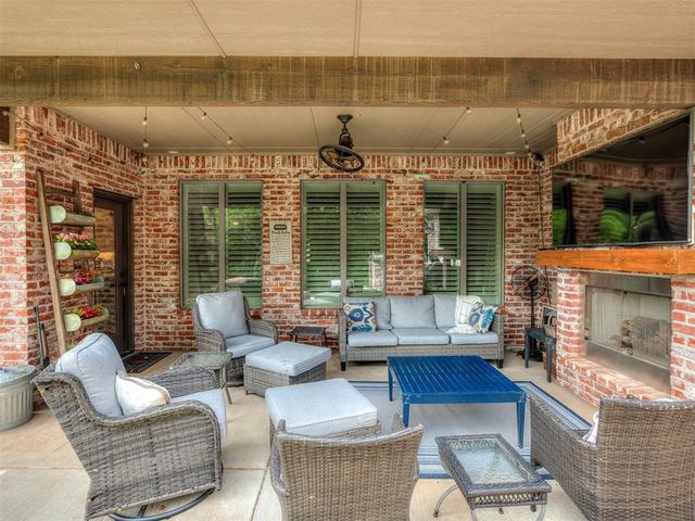 2417 Semillon Way, Edmond, OK 73012