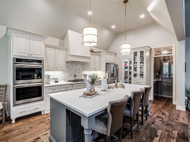 2417 Semillon Way, Edmond, OK 73012