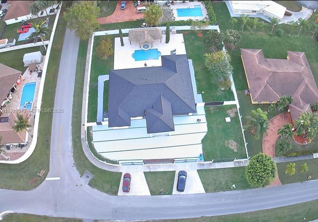 13430 SW 192nd St, Miami, FL 33177