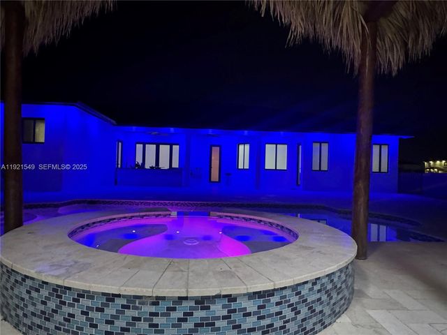 13430 SW 192nd St, Miami, FL 33177