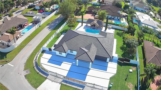 13430 SW 192nd St, Miami, FL 33177