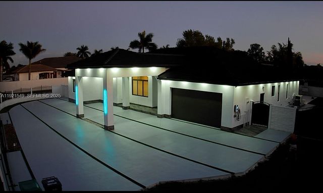 13430 SW 192nd St, Miami, FL 33177