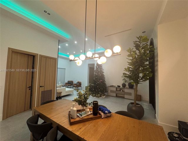 13430 SW 192nd St, Miami, FL 33177