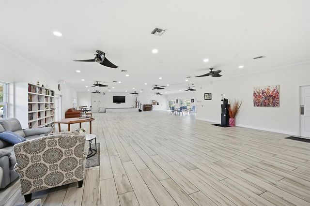 14589 Canalview Drive B, Delray Beach, FL 33484