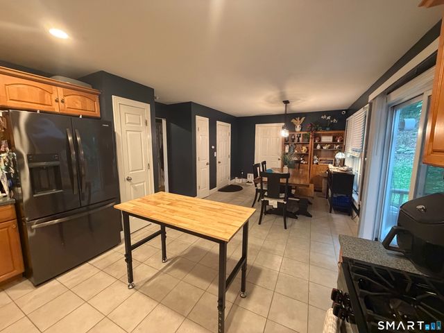 232 Scott Street, Naugatuck, CT 06770