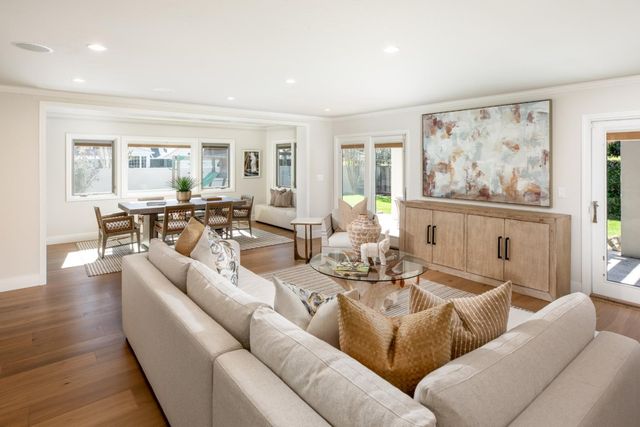 1940 Camino A Los Cerros, Menlo Park, CA 94025