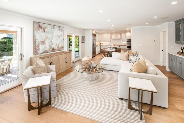 1940 Camino A Los Cerros, Menlo Park, CA 94025