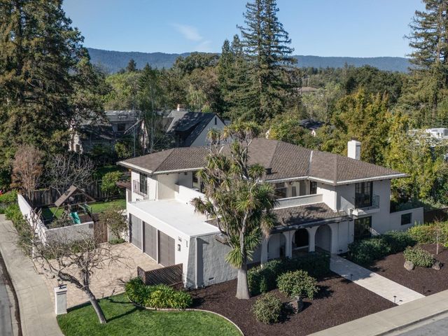 1940 Camino A Los Cerros, Menlo Park, CA 94025