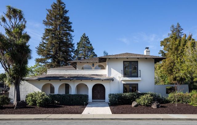 1940 Camino A Los Cerros, Menlo Park, CA 94025